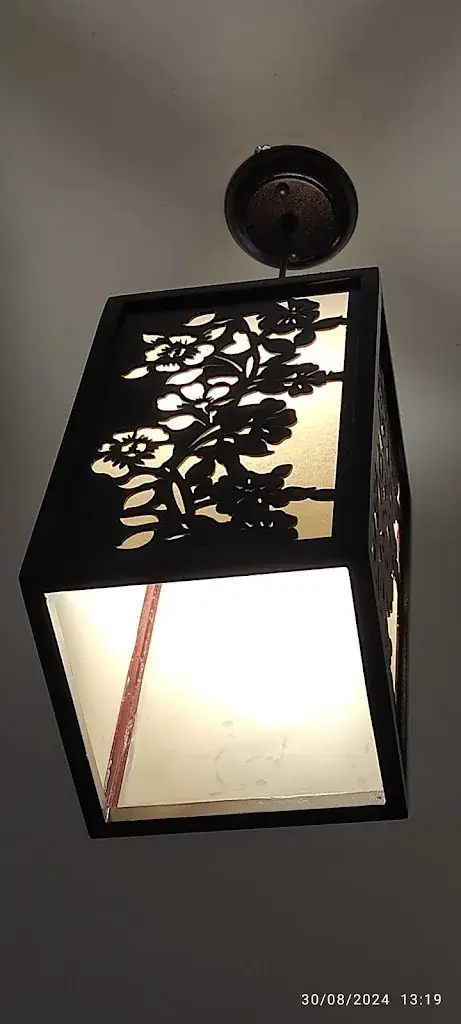 K B_Sashimi_Combs-la-Ville_review