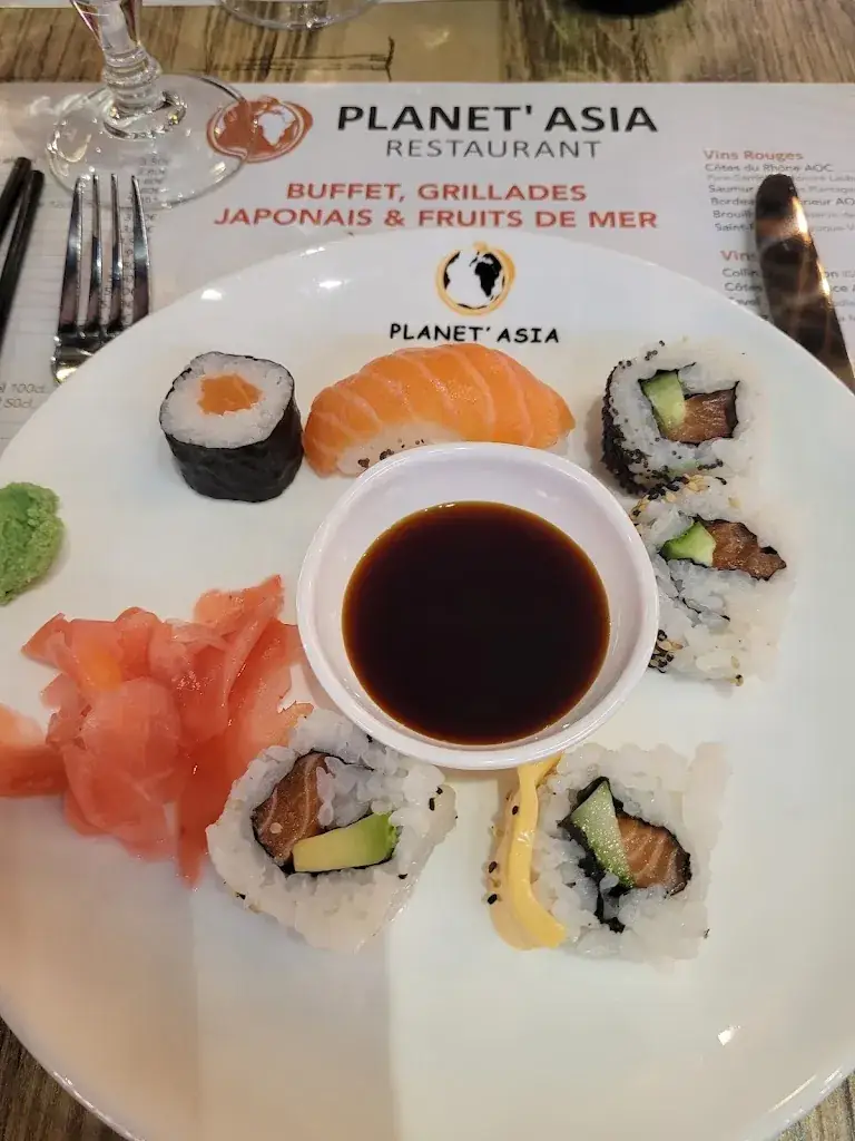 Menü_Planet'Asia_Combs-la-Ville_Bild_8