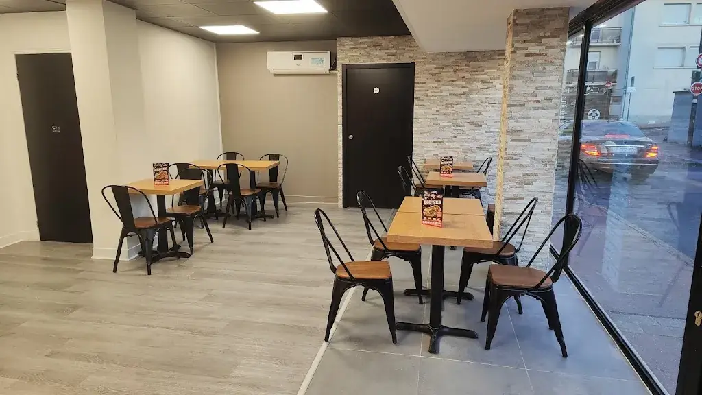 BIG'NES_Combs-la-Ville_slider_image_1