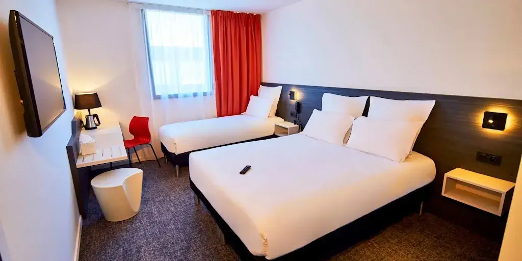 Kyriad Combs la Ville Sénart_Combs-la-Ville_slider_image_2