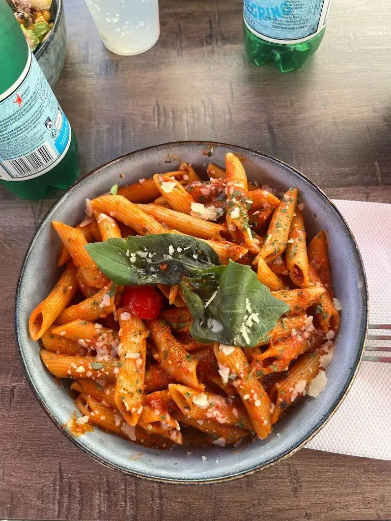 Seden Beyazoglu_PASTA MIYA_Évry-Courcouronnes_review