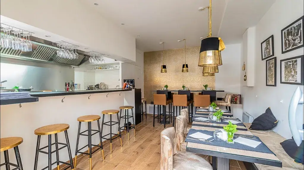 L'Orient restaurant in Évry-Courcouronnes