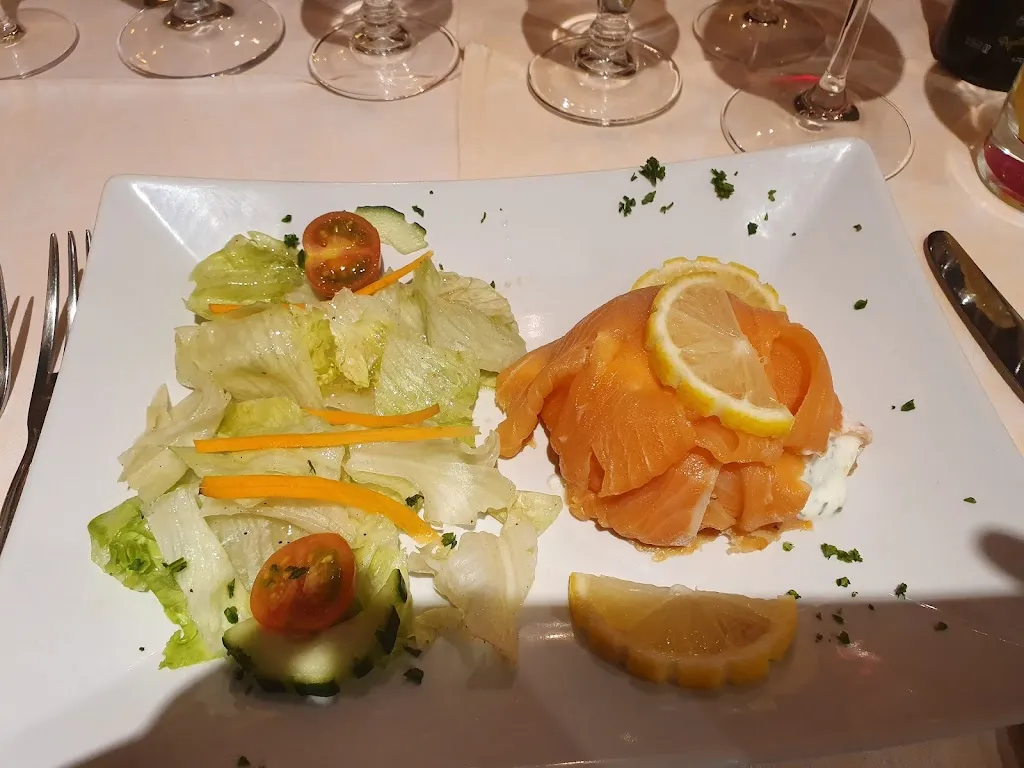 Anthony Quenot_Restaurant Le Canal_Évry_review