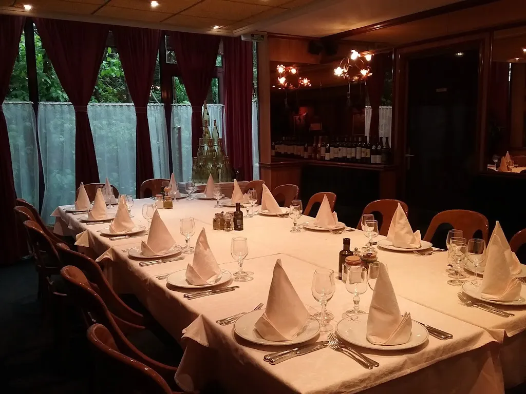 Restaurant Le Canal ristorante a Évry