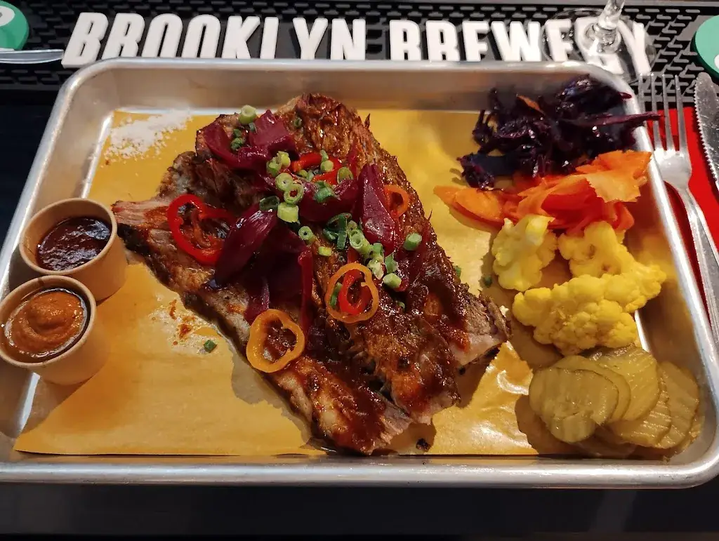 Katalin “Kata” Tóth_Restaurant O'Baribal_Viviers-du-Lac_review