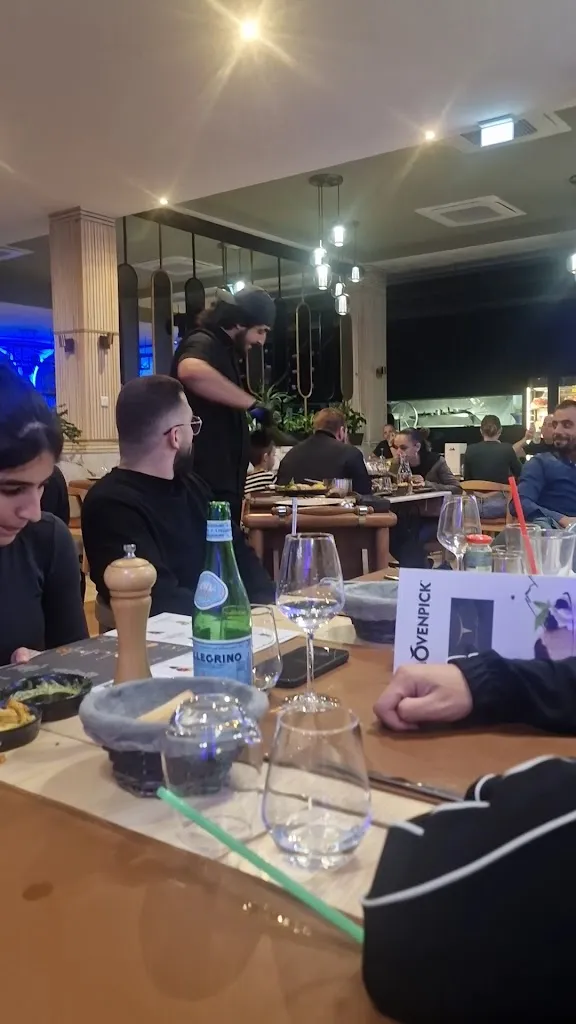 Flamme D’Or Restaurant_Courtry_slider_image_2