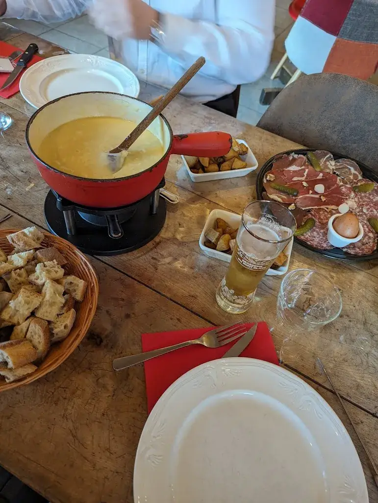 Menu_Le Coulant Baraqué 🥩🔥🫕🧀_Tresserve_immagine_7