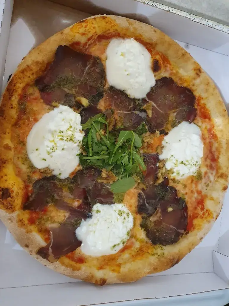 Menu_Pizza Wood Fire_Courtry_image_3