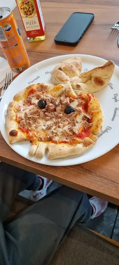 Menu_Pizza Wood Fire_Courtry_image_6