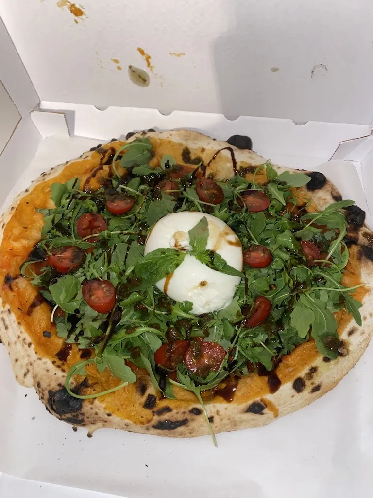 Menu_Dan's pizza_Courtry_image_5