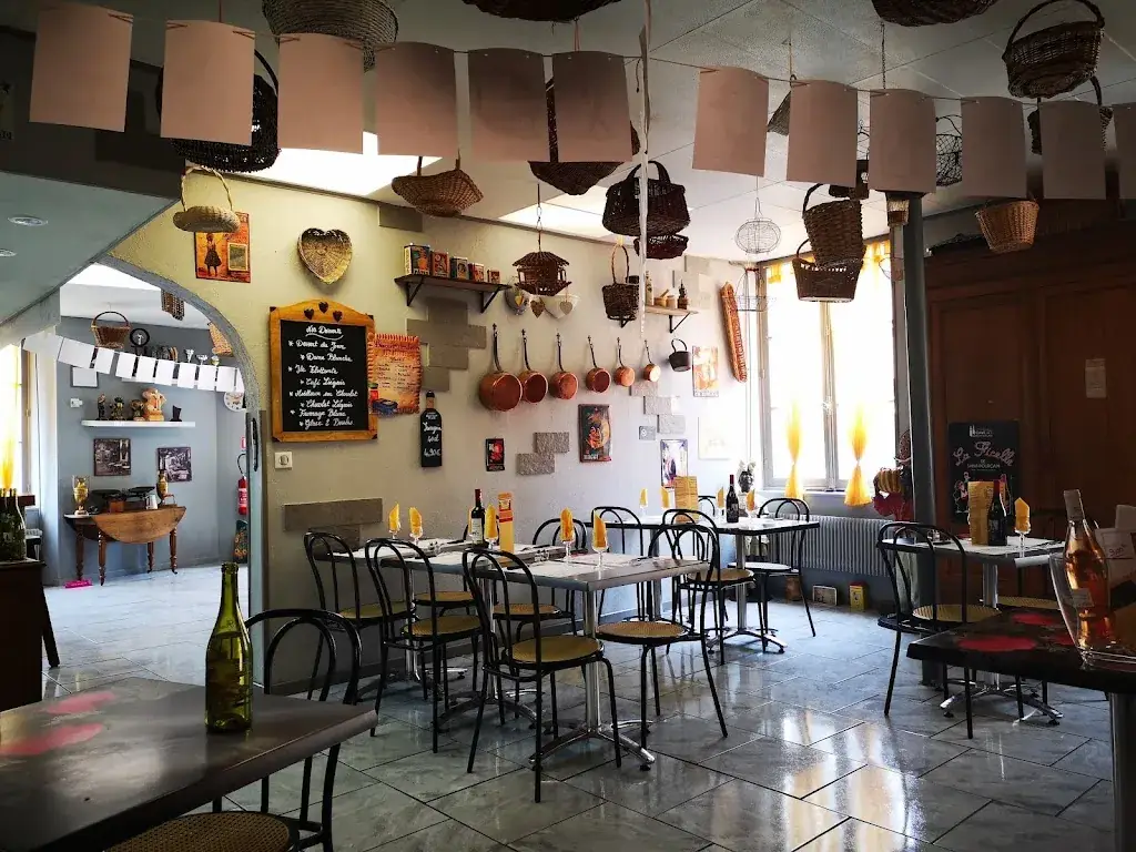 Le Bouche à Oreille_Crouy-sur-Ourcq_slider_image_1