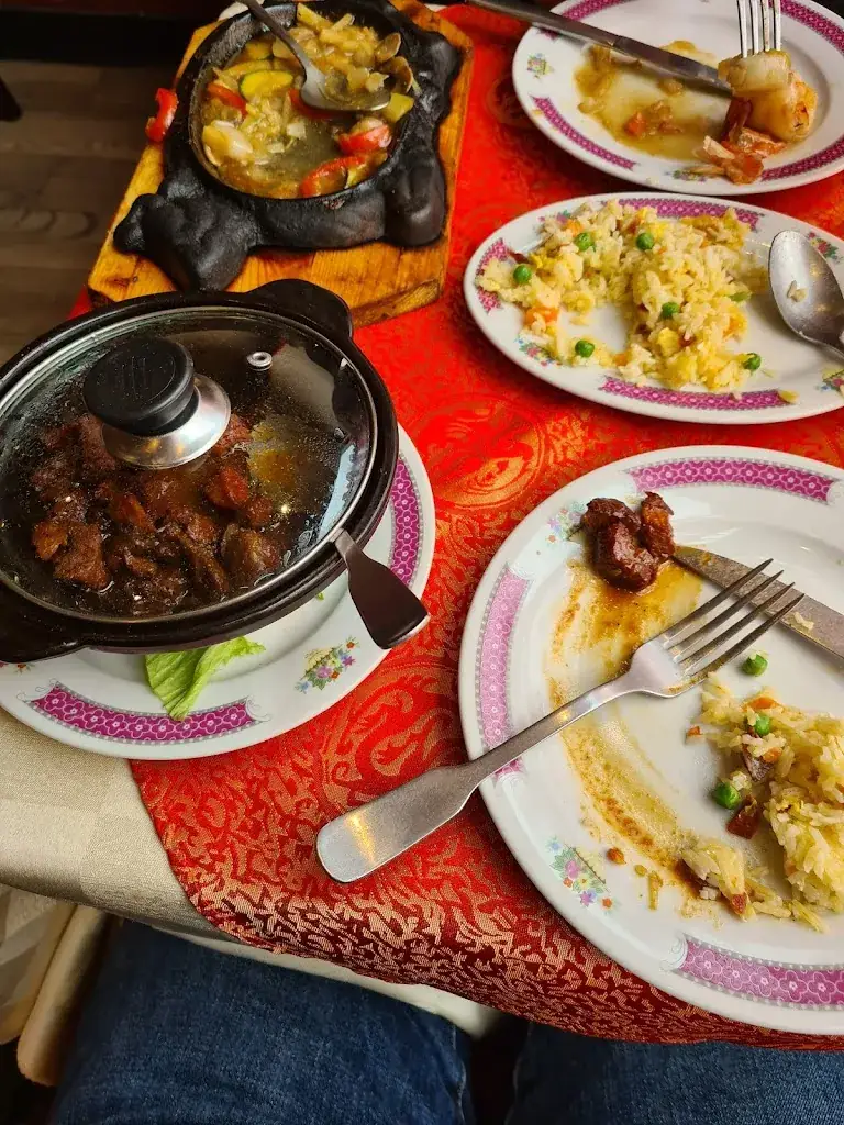 Antonio Lucena_Kim Yang_Chaville_review