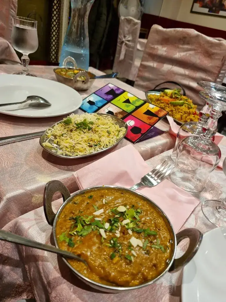 Shantanu Chatterjee_Bollywood_Chaville_review