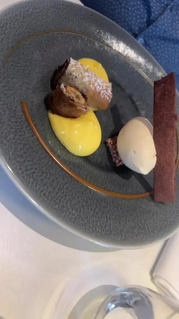 La Parfumerie_Viviers-du-Lac_slider_image_2