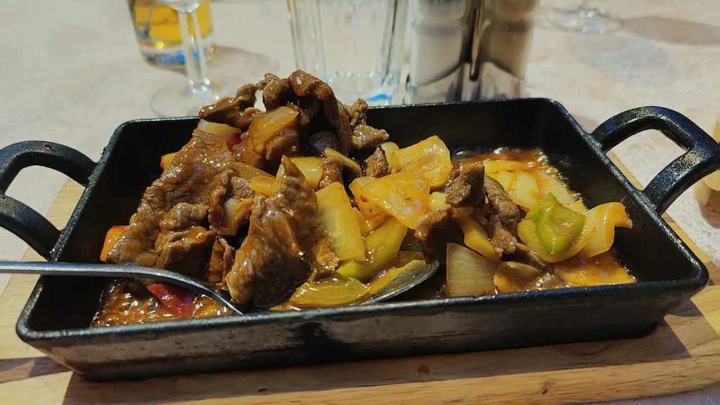 Au Soleil Levant_Sèvres_slider_image_3