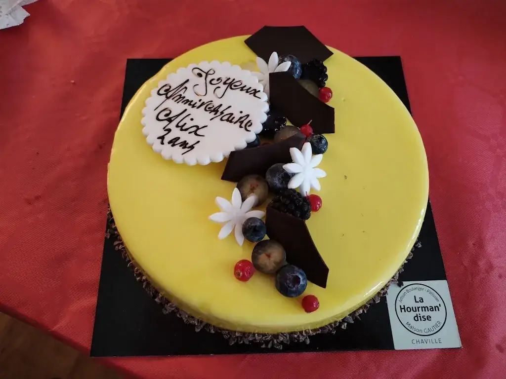 Ophélie PREMARTIN_Boulangerie-Pâtisserie La Hourman'Dise_Chaville_review
