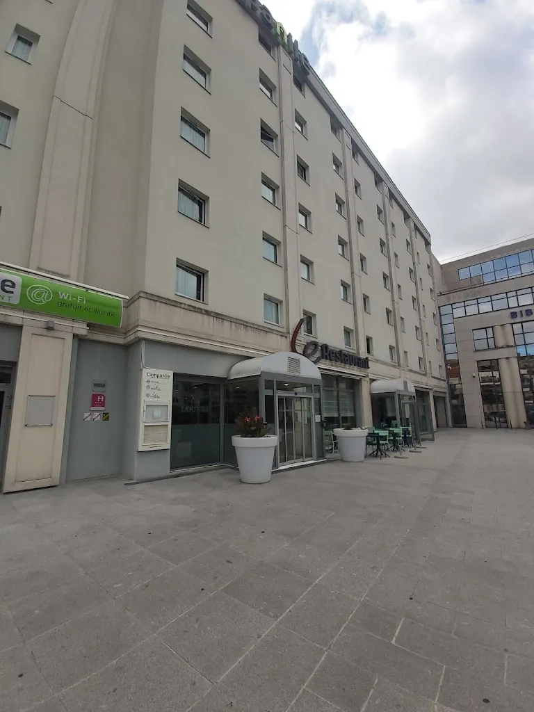 monica pronzini_Hôtel Campanile Paris Ouest - Chaville_Chaville_review