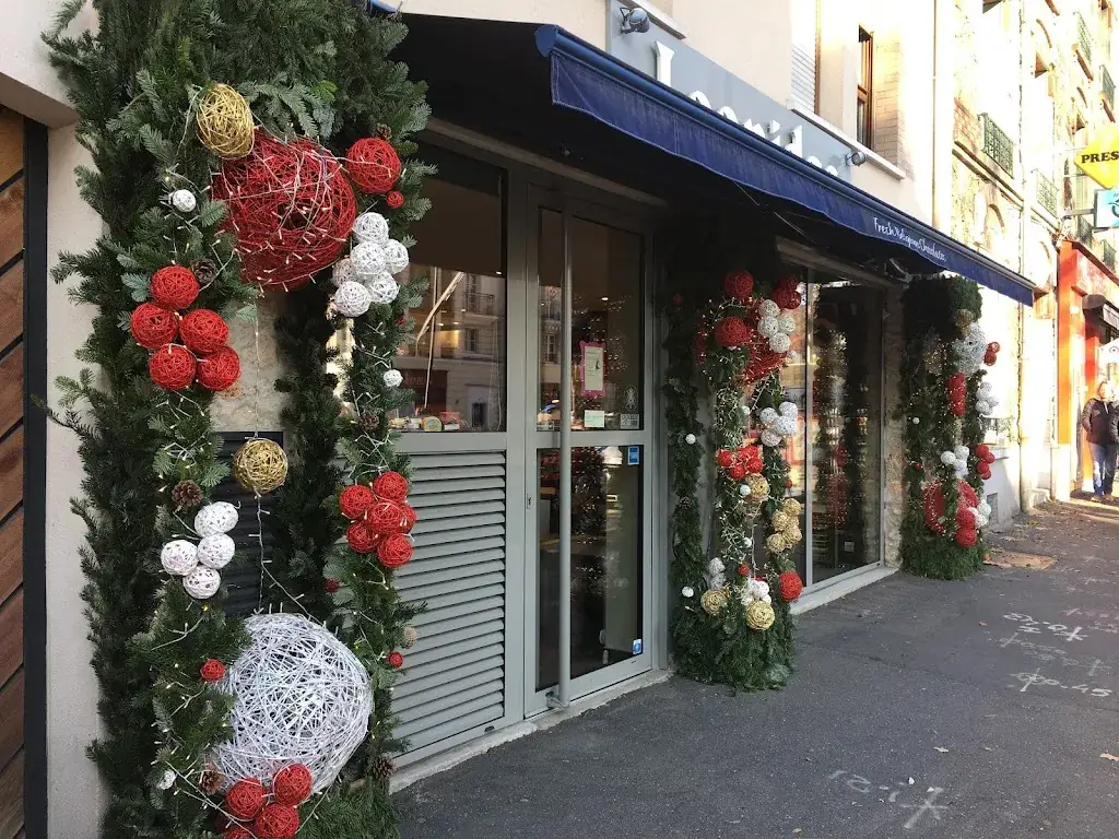 Leonidas restaurant in Chaville