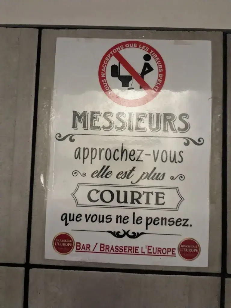 Béranger Renault_L'Europe_Viroflay_review