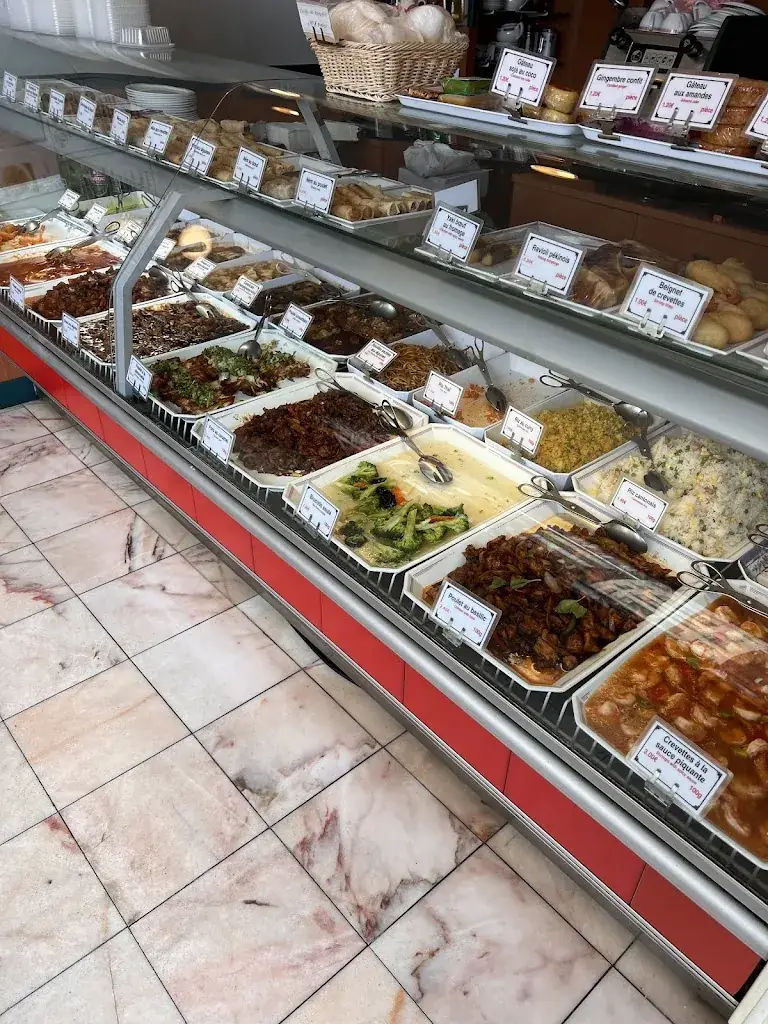 Constantin Lgn_Aux saveurs de l'Asie_Viroflay_review