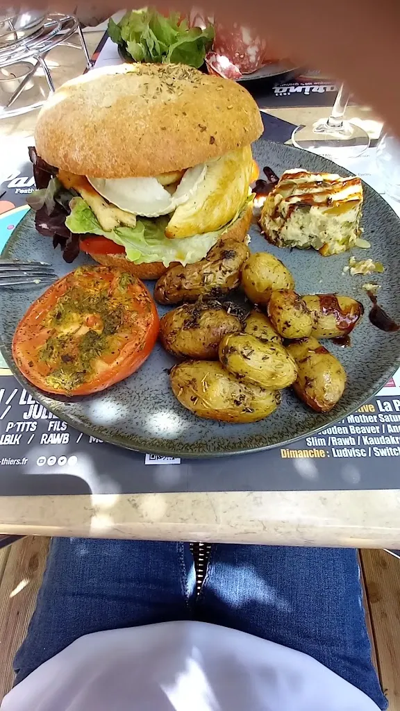 Croustou_Thiers_slider_image_2