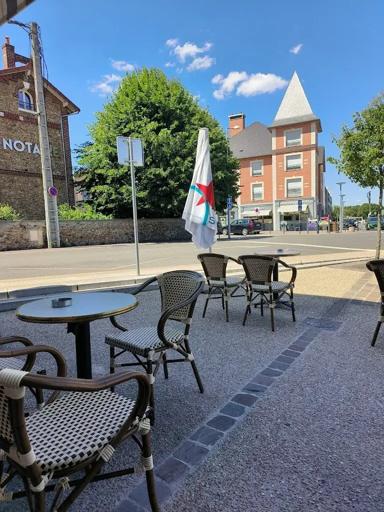 Le Cœur de Ville restaurant in Domont