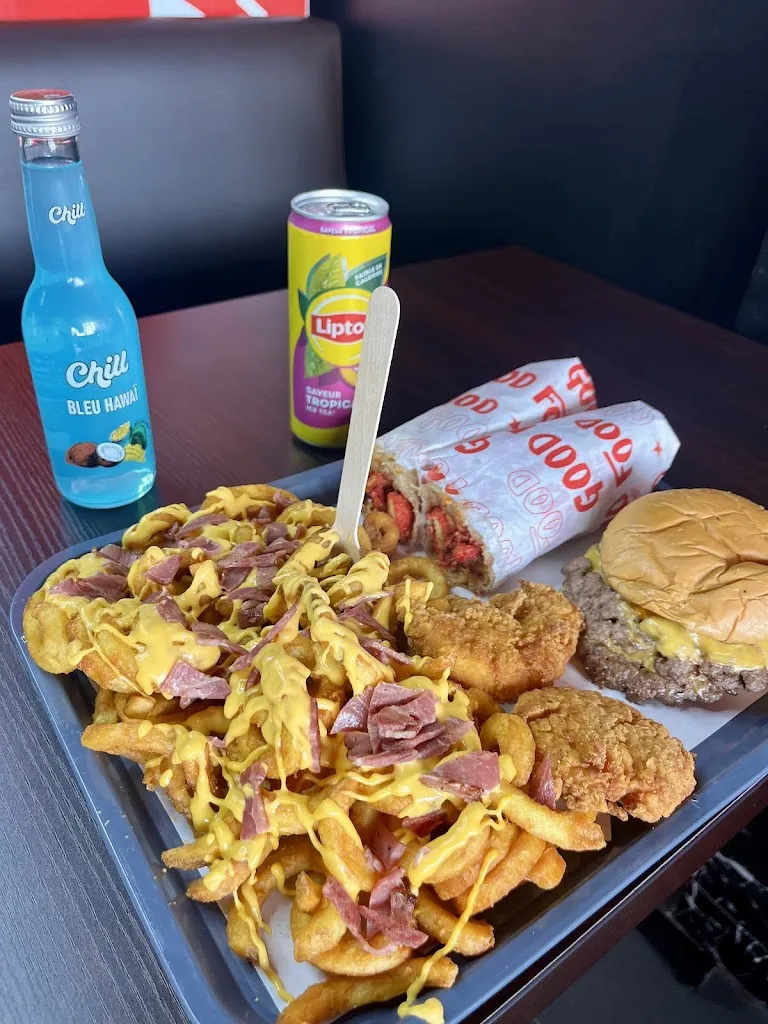 LE 953_Domont_slider_image_1