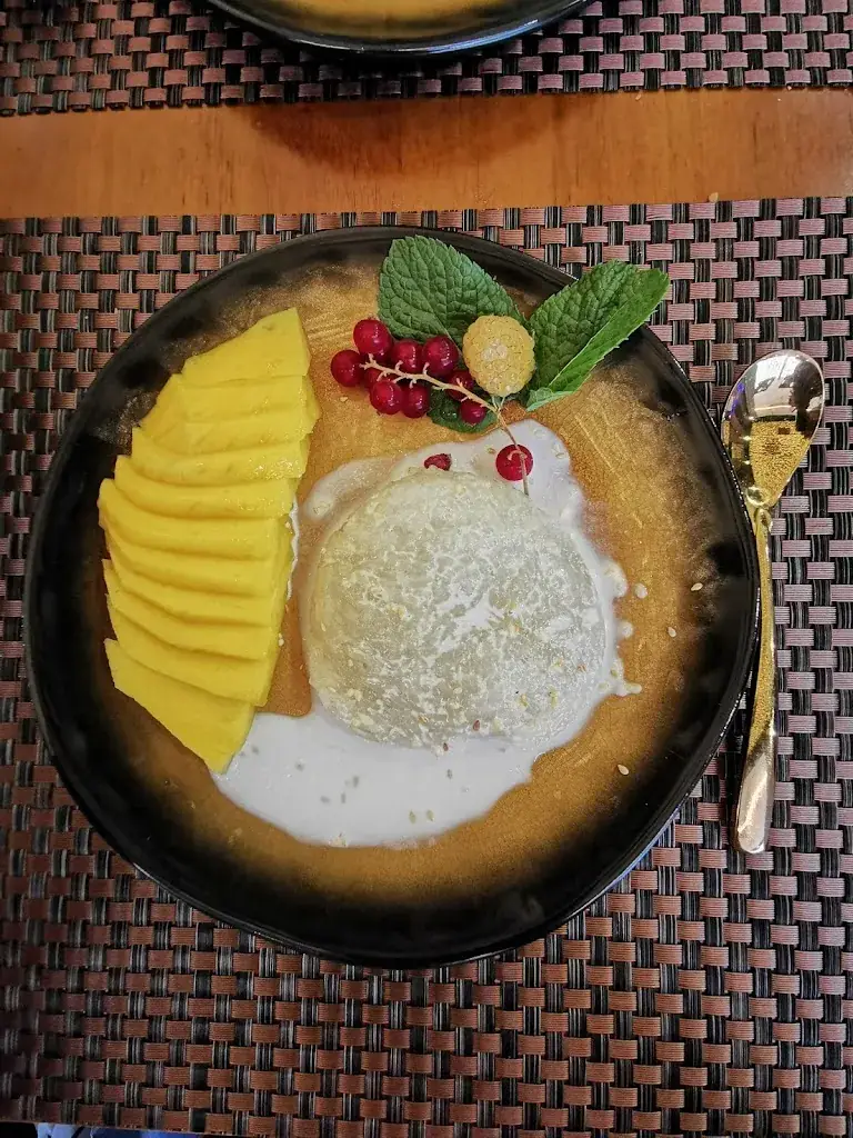 Dinneth GORDO_Thaï Basilic Créteil Soleil_Créteil_review