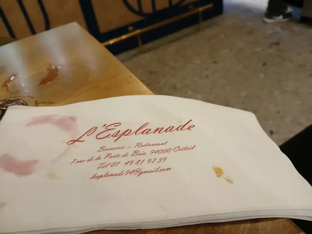 Yoann Malherbe_L'ESPLANADE_Créteil_avis