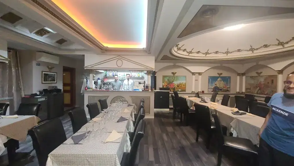 Raja Maharaja_Crosne_slider_image_3