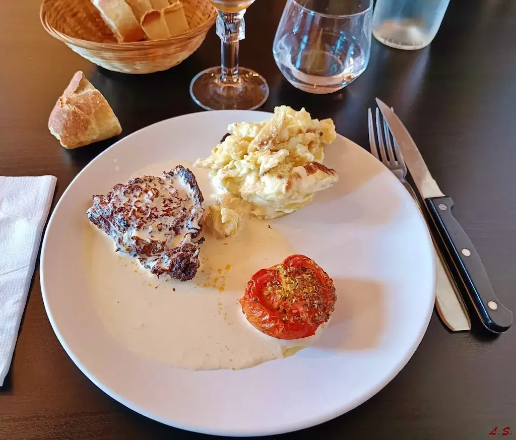 Chez Prisc_Estivareilles_slider_image_3