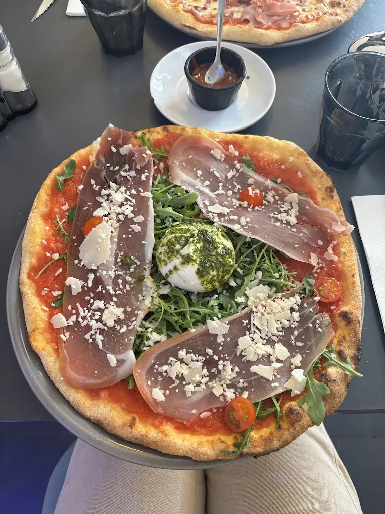 Andrea MAROTTA_Villa de Vinci_Montgeron_review