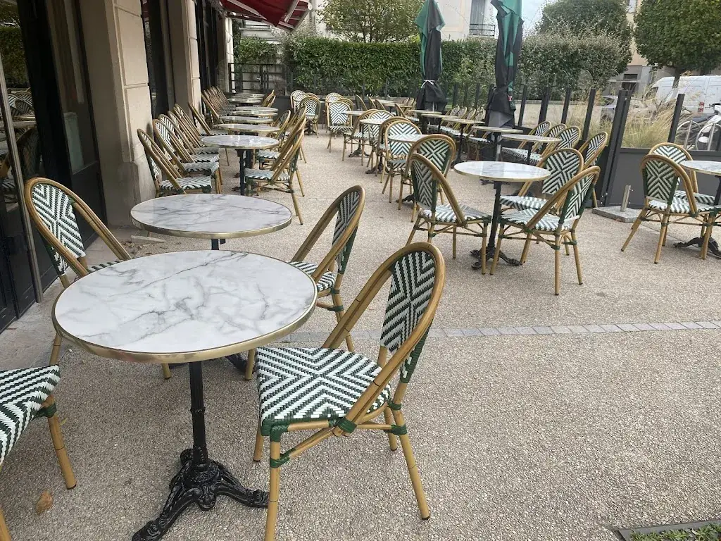 Le Cormeilles restaurant in Cormeilles-en-Parisis