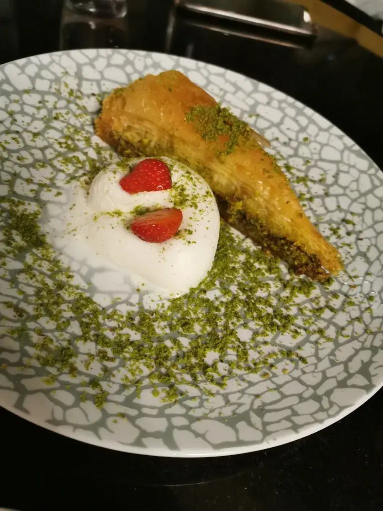 Menu_Maison Anamour_Cormeilles-en-Parisis_image_9