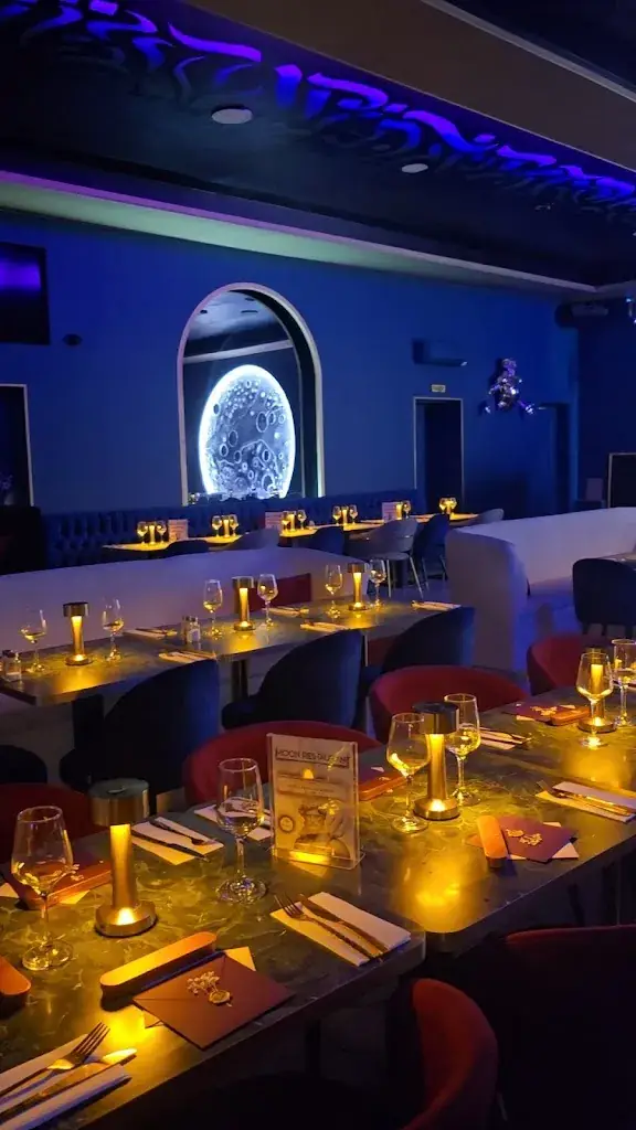 Laila Brahimovna_Moon Restaurant_Cormeilles-en-Parisis_review