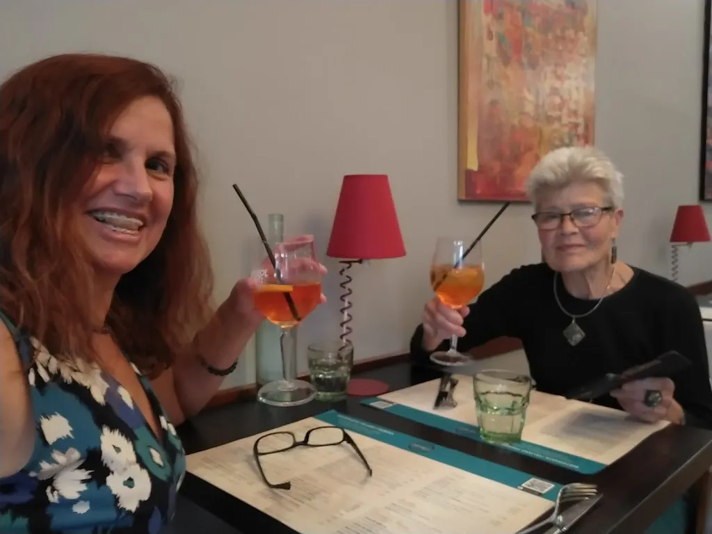 Emma James_PORTOBELLO_Frette-sur-Seine_review