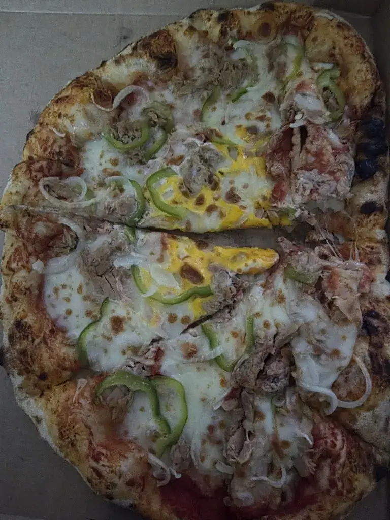 NG Jechtly_EL GUSTO_Deuil-la-Barre_review