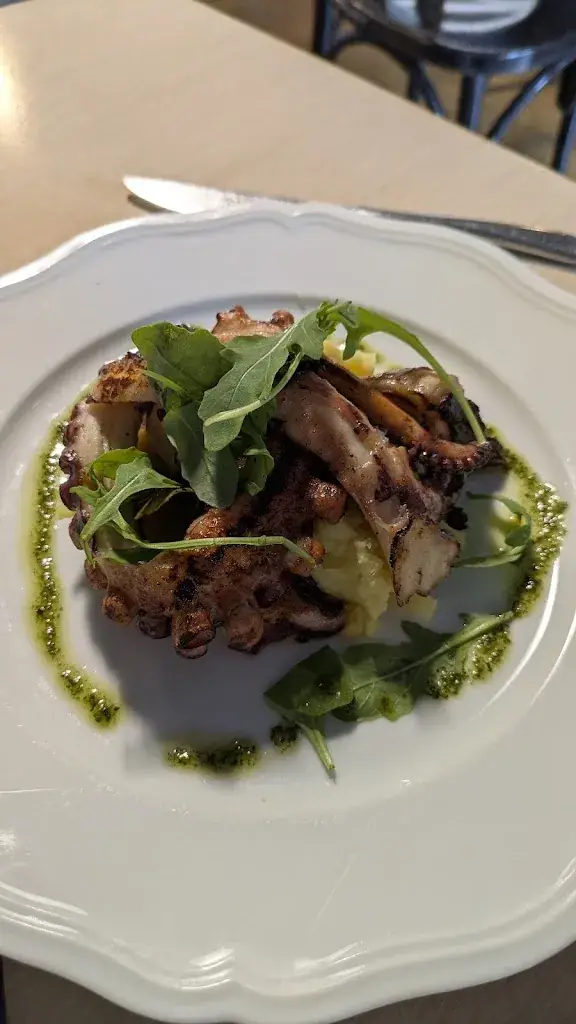 Cindy Delespinay_Le Loft_Deuil-la-Barre_review