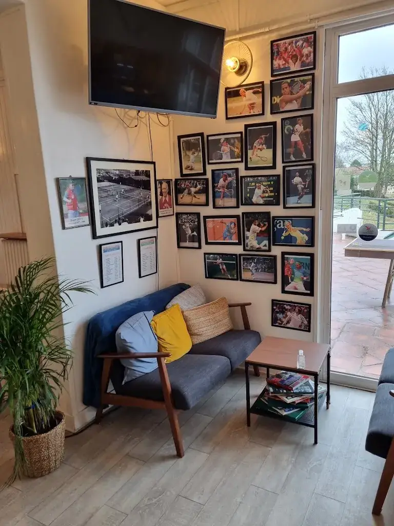 William_le 7ème Court_Deuil-la-Barre_review