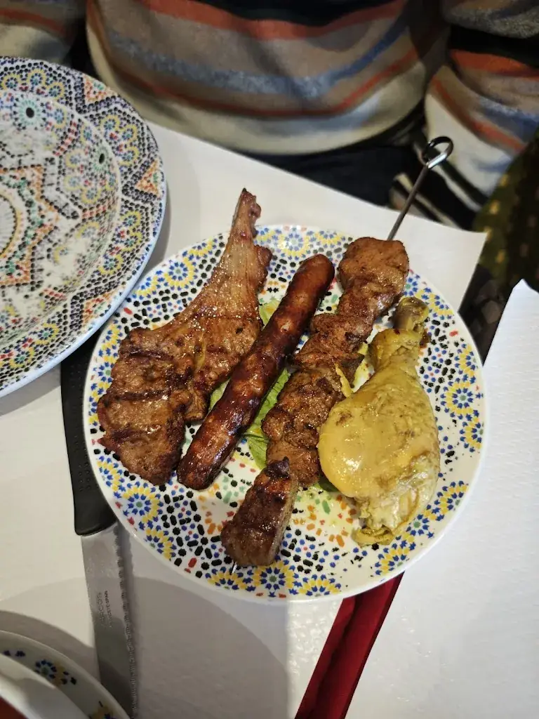 yanan wang_Palais Oriental_Deuil-la-Barre_review