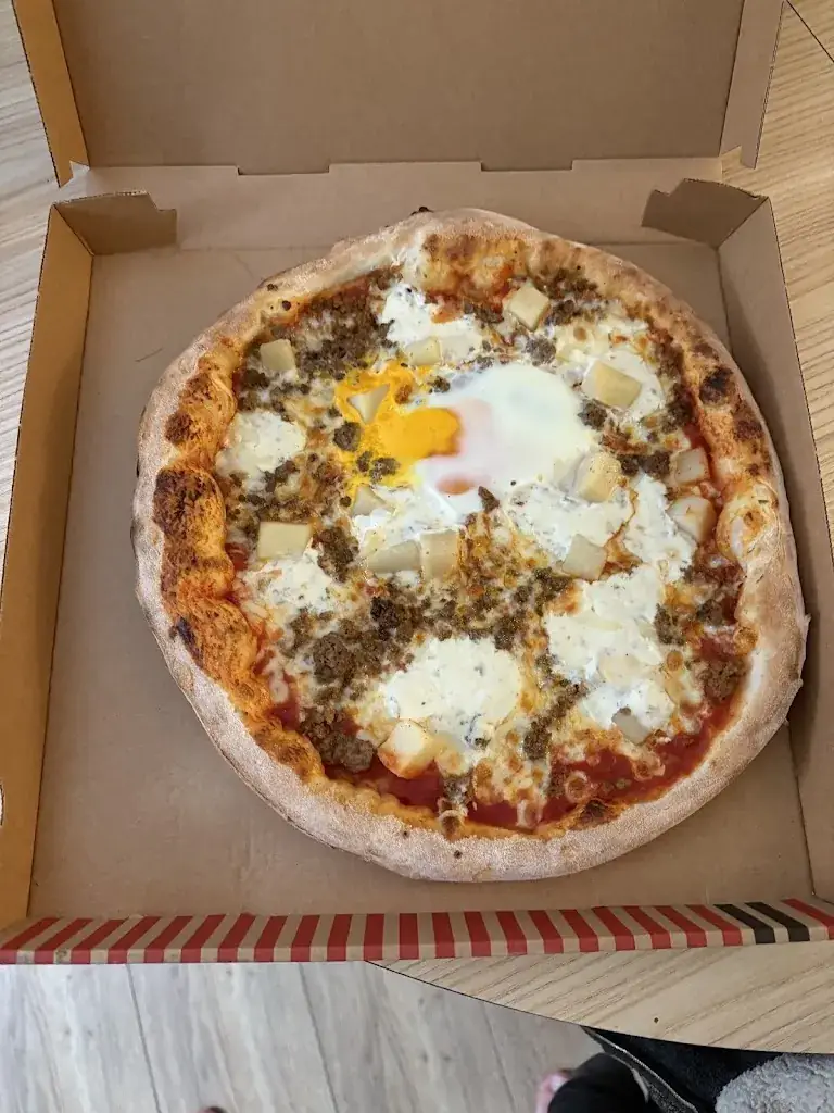 Florian Durand_Casa Nana_Égly_review