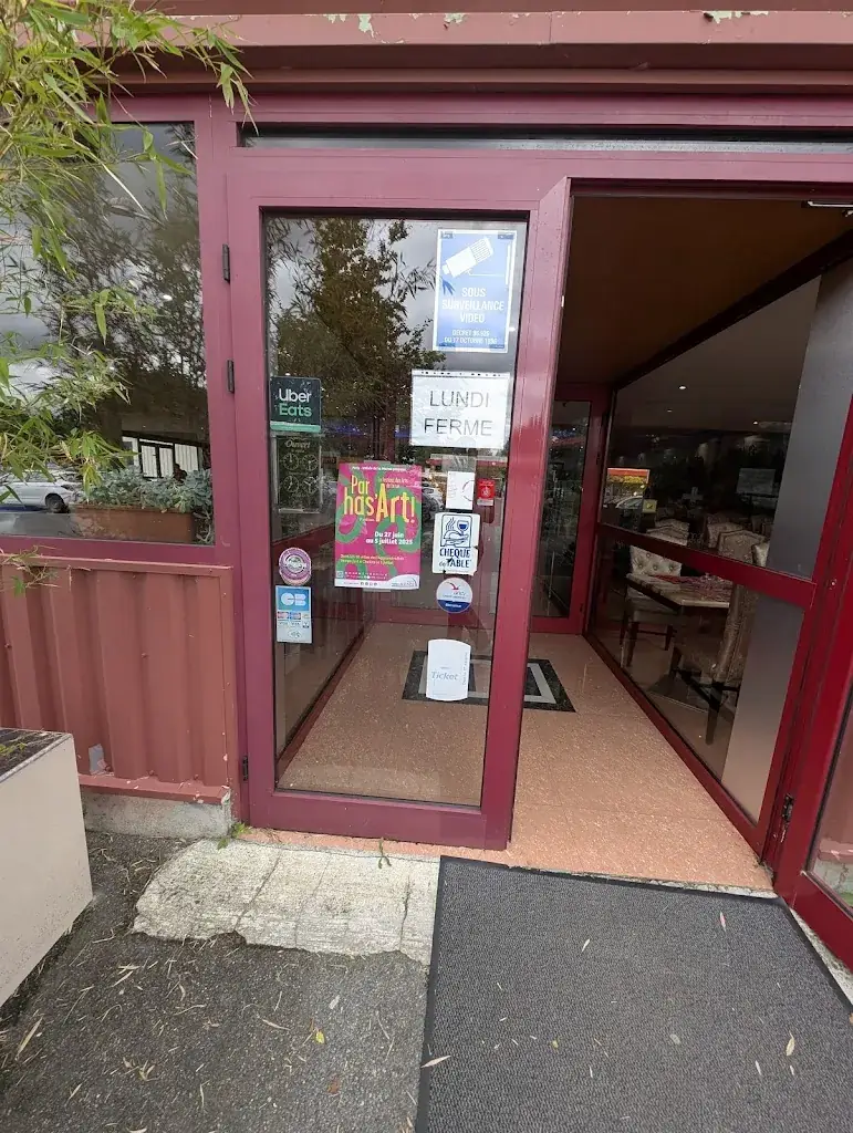 Wok Etoile_Émerainville_slider_image_1