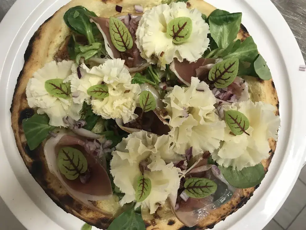 Menü_LA PIZZ_Égreville_Bild_5