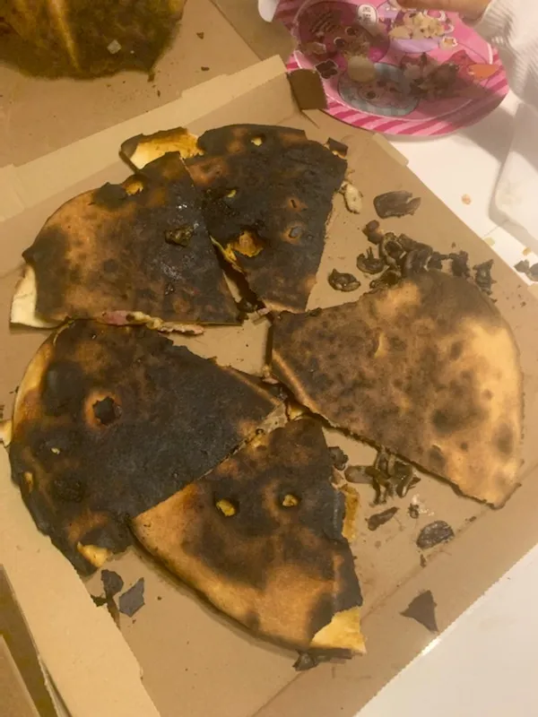 WalkerZ_Le Kiosque à Pizzas_Égreville_review