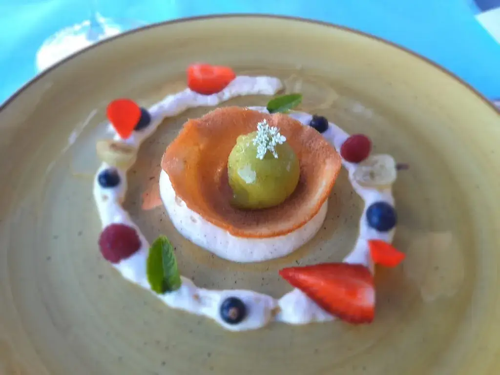 lea_Le Soleil de Dugny__review