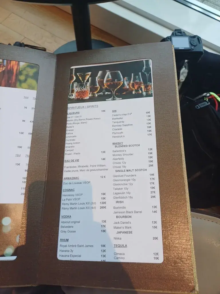 Menu_AMELIA Rooftop Restaurant and Bar_Dugny_image_2