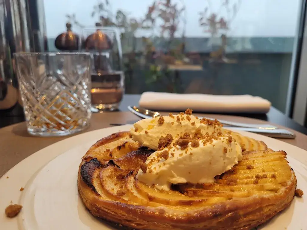 Menu_AMELIA Rooftop Restaurant and Bar_Dugny_image_7