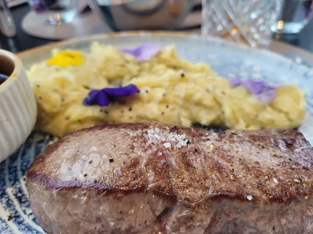 Menu_AMELIA Rooftop Restaurant and Bar_Dugny_image_9