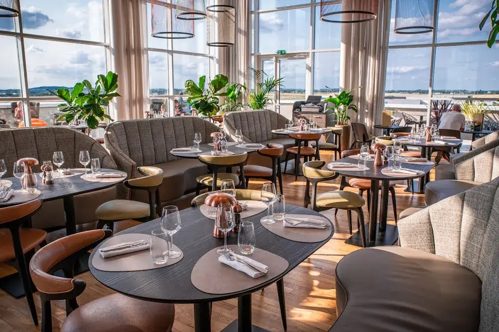 AMELIA Rooftop Restaurant and Bar restaurant in Dugny