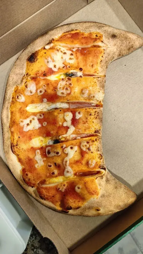 Pizza Chez Nous_Épône_slider_image_3